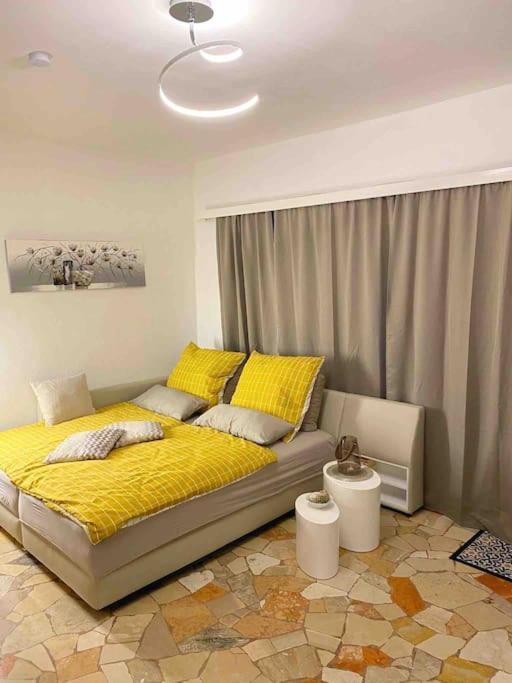 Ferienwohnung Studio Belvedere Brezzo Luaran gambar